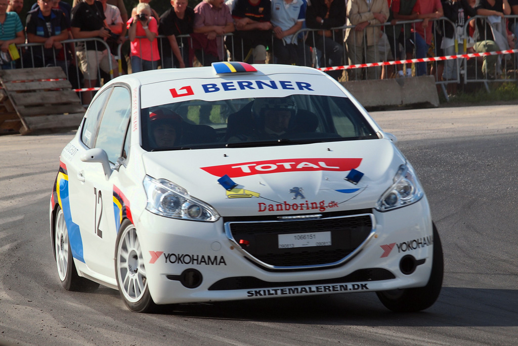 Kim Madsen er nyt medlem af Peugeot Sport Dealer Team DK og skal køre denne Peugeot 208 R2
(Foto: Allan Christiansen)